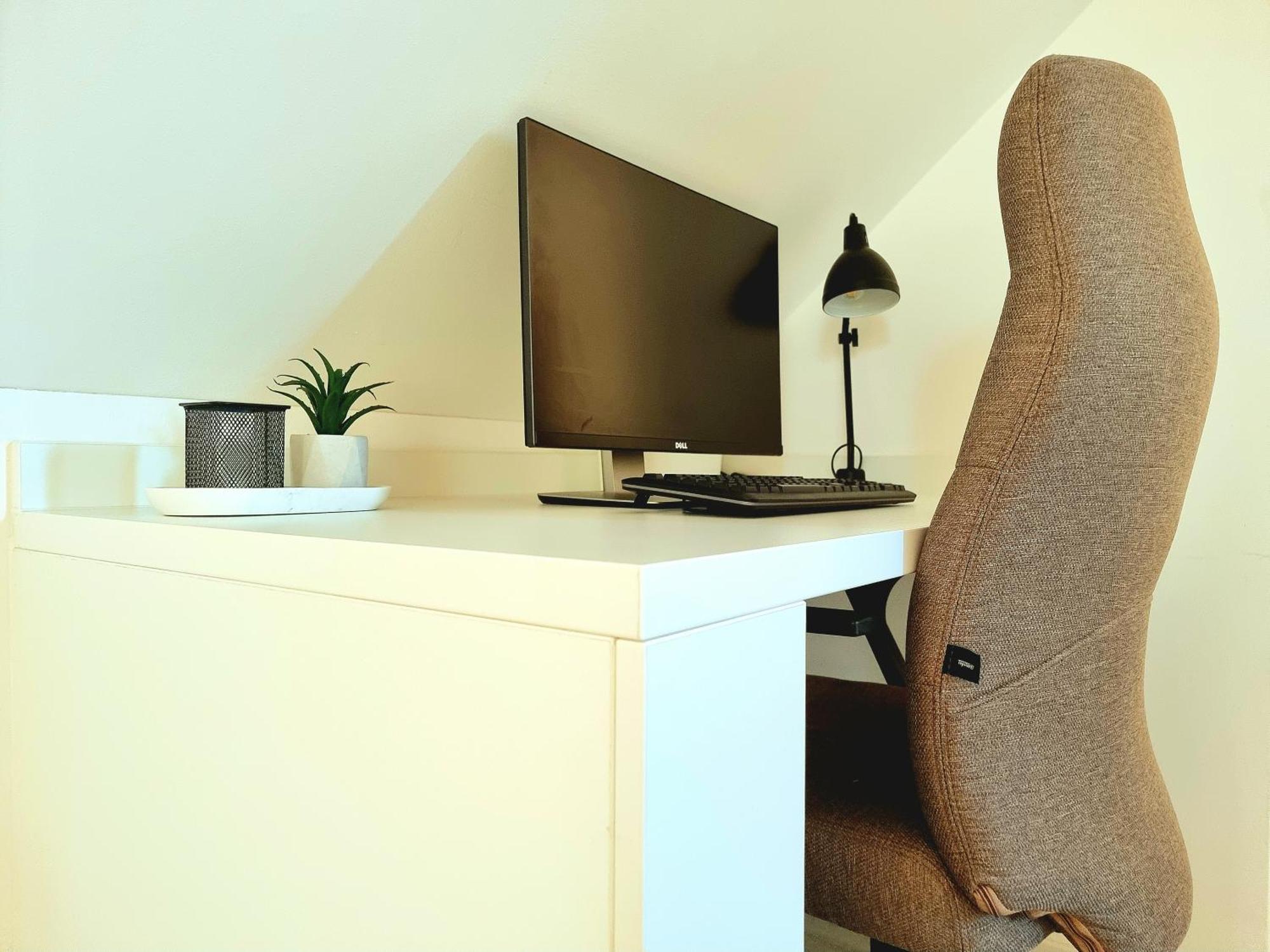 Homestay-Stylish, Zentral- Loft Apartment-Parking Ingolstadt Ngoại thất bức ảnh